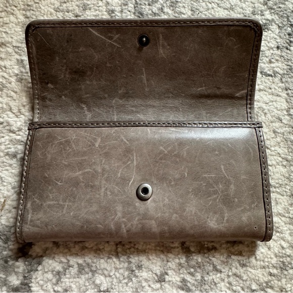 Frye Melissa Leather Wallet - Picture 2 of 4